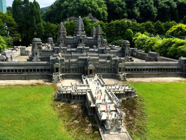 東武ワールドスクウェアの精巧なミニチュア建造物 世界遺産