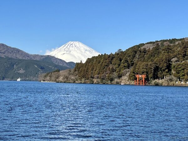 真っ白な富士山