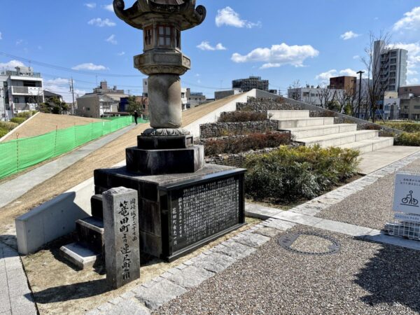 岡崎城下二十七曲「篭田町より連尺町角」