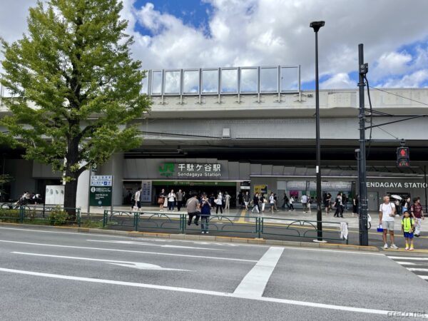 JR千駄ケ谷駅