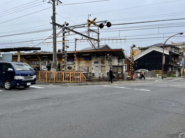 京阪石山坂本線唐橋前駅