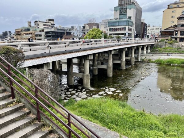 三条大橋
