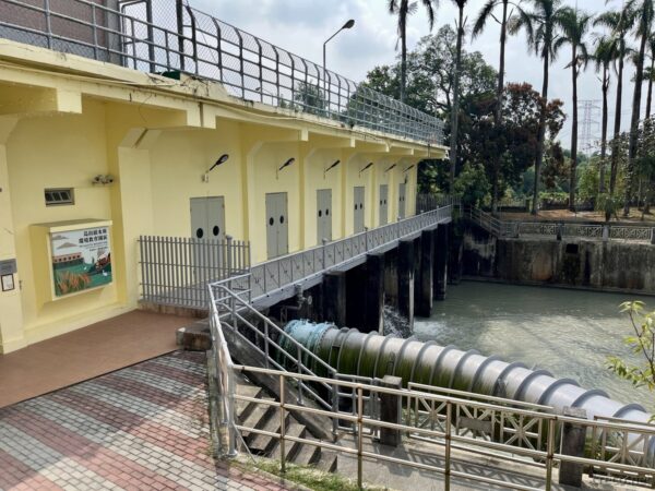 烏山頭ダム旧放水口