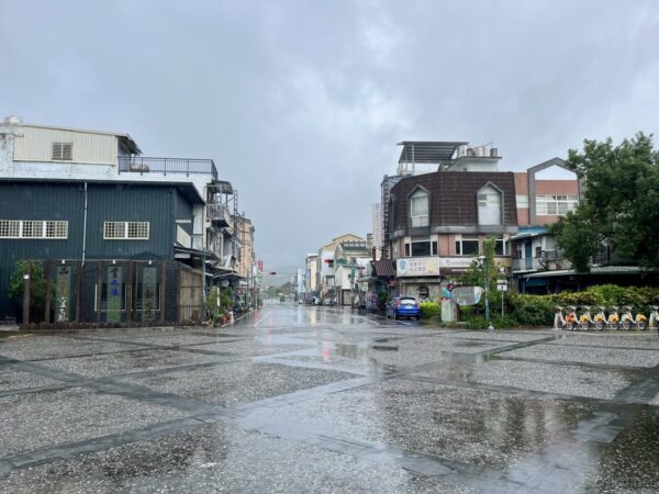 池上駅前の広場
