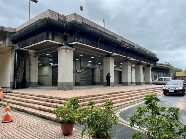 蘇澳新駅の駅舎外観