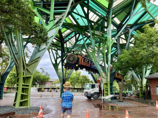 宜蘭駅前の丟丟当森林