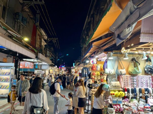 士林夜市の屋台