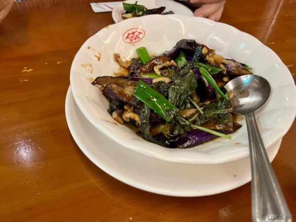 茄子と豚肉のバジル炒め